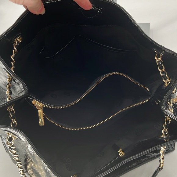 Tory Burch Thea Black Patent Leather Gold Chain Slouchy Leather Shoulder Tote - Picture 10 of 17
